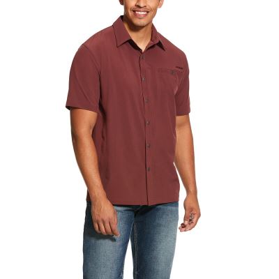 Ariat Western: TEK Solitude Stretch Classic Fit Camisa Hombre - Rojas Oscuro (NTMKC1276)